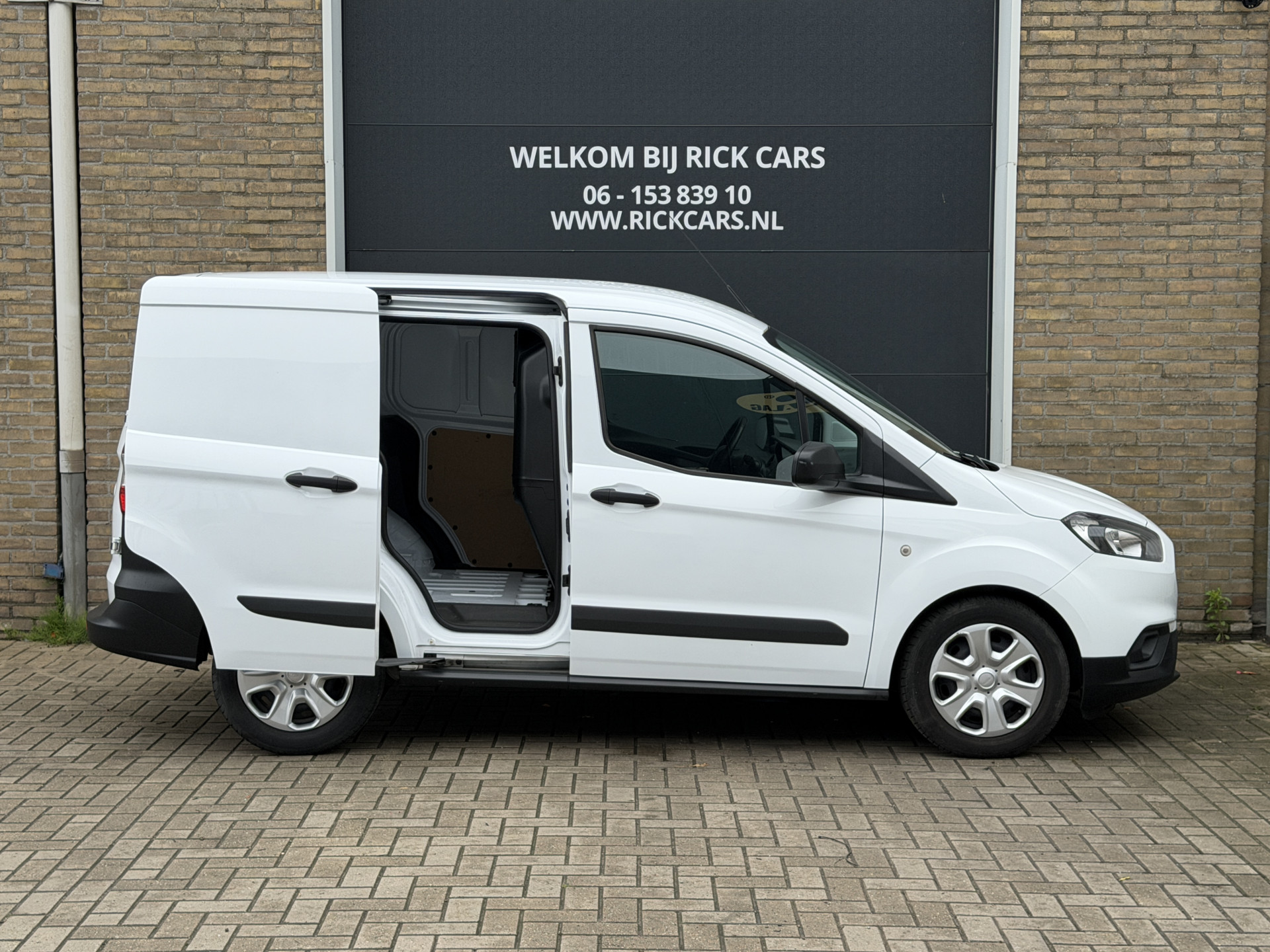 Foto van Ford Transit Courier