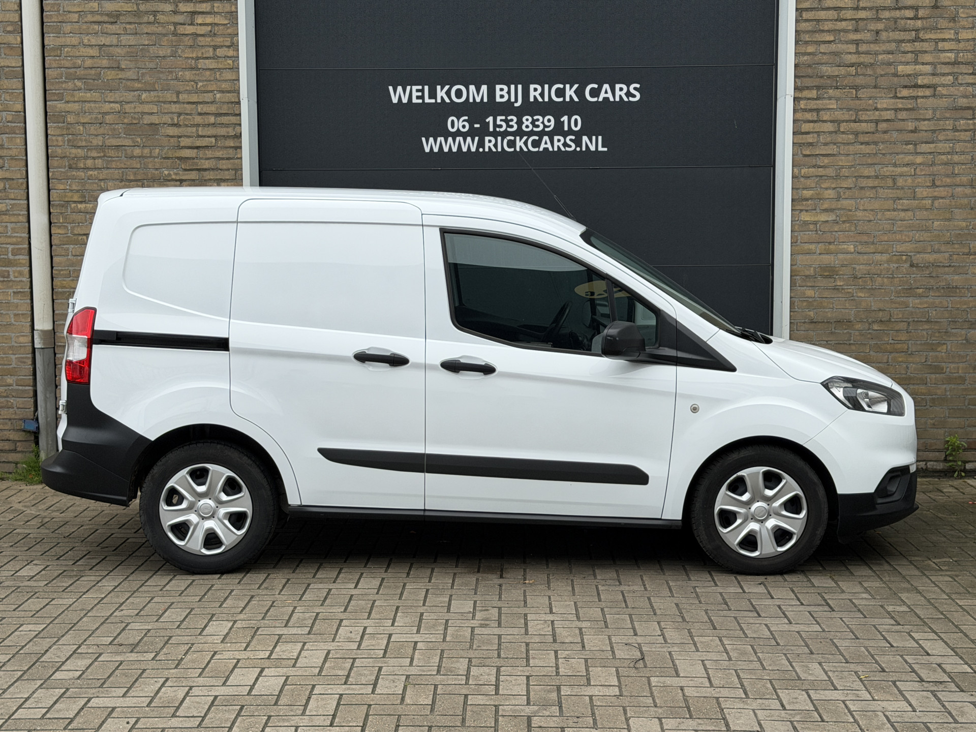 Foto van Ford Transit Courier