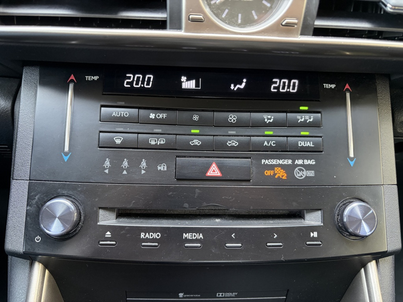 Foto van Lexus Lexus Is300h