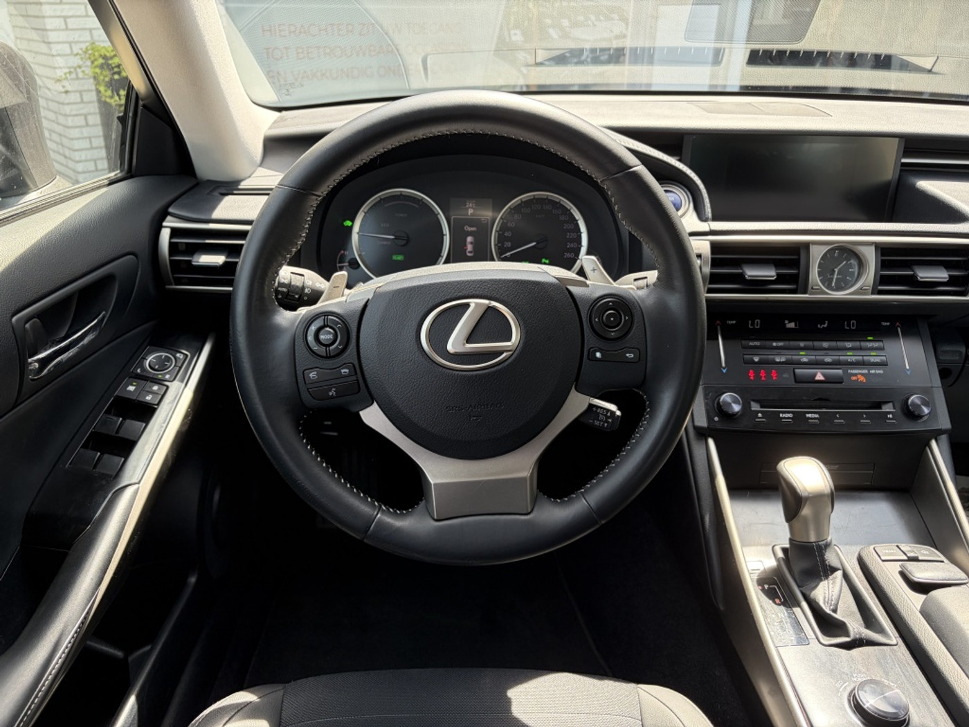 Foto van Lexus Lexus Is300h