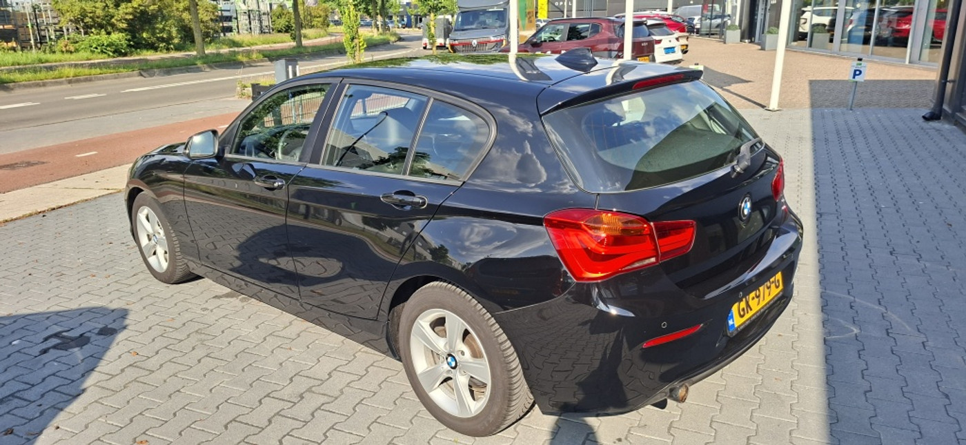 Foto van BMW 116d Efficient Dynamics