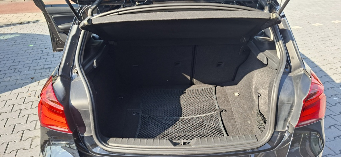 Foto van BMW 116d Efficient Dynamics
