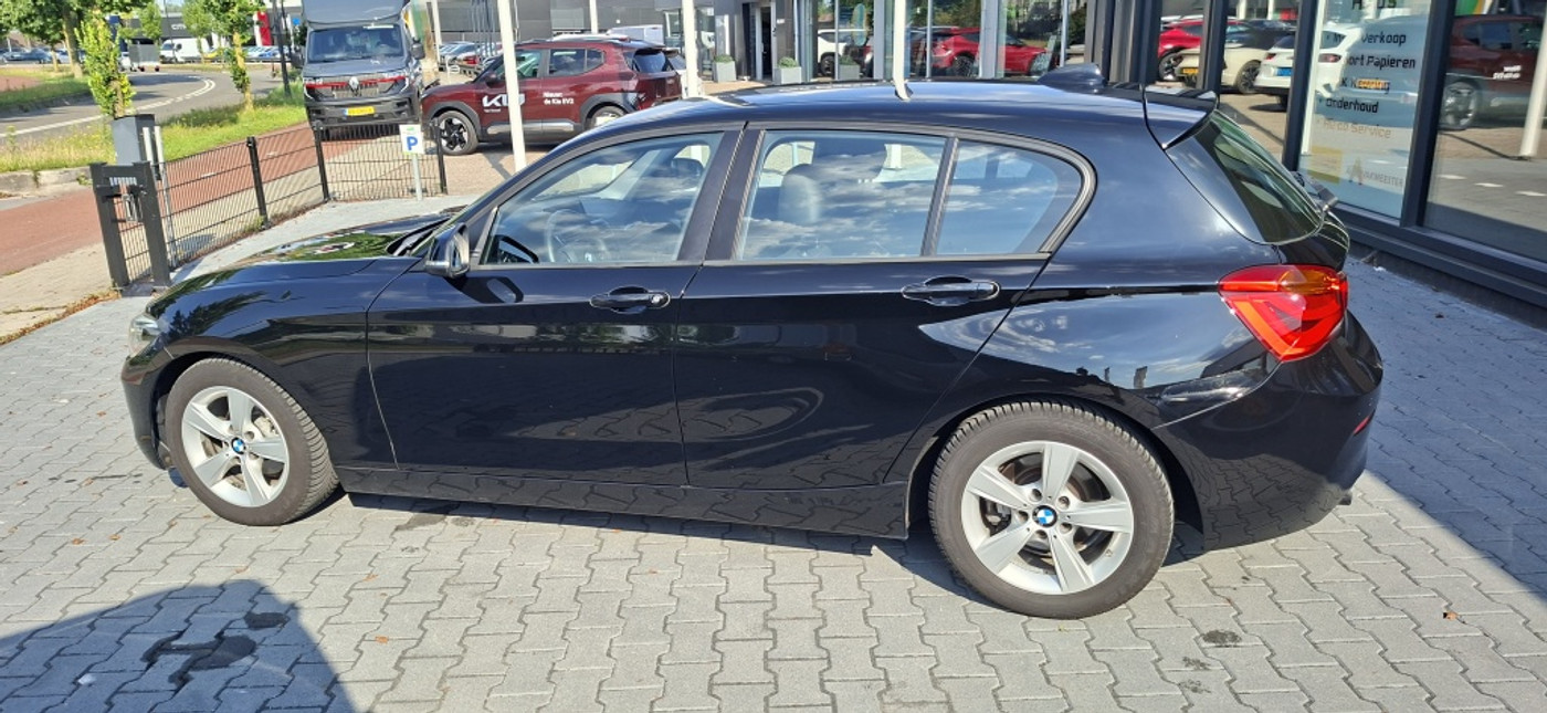 Foto van BMW 116d Efficient Dynamics