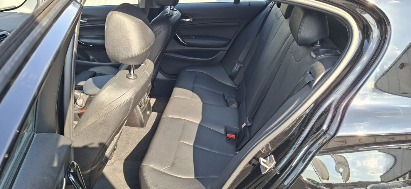 Foto van BMW 116d Efficient Dynamics