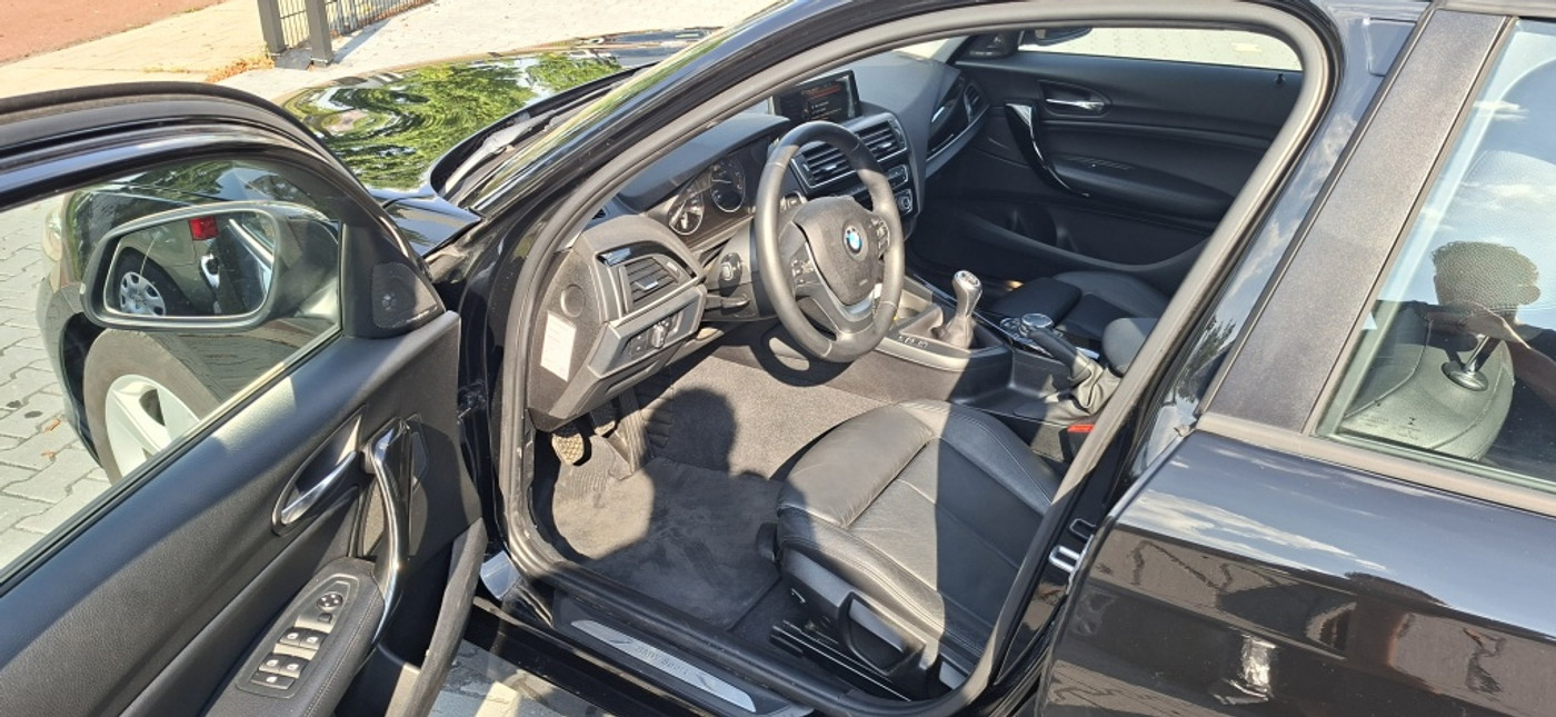 Foto van BMW 116d Efficient Dynamics