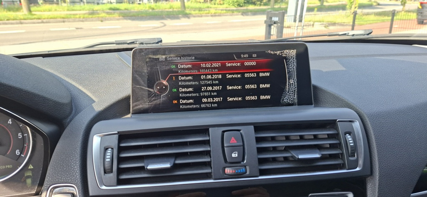Foto van BMW 116d Efficient Dynamics