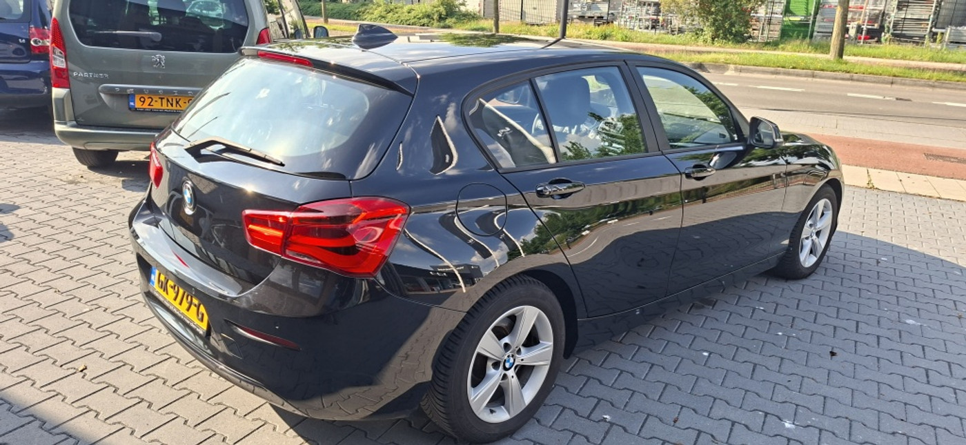 Foto van BMW 116d Efficient Dynamics