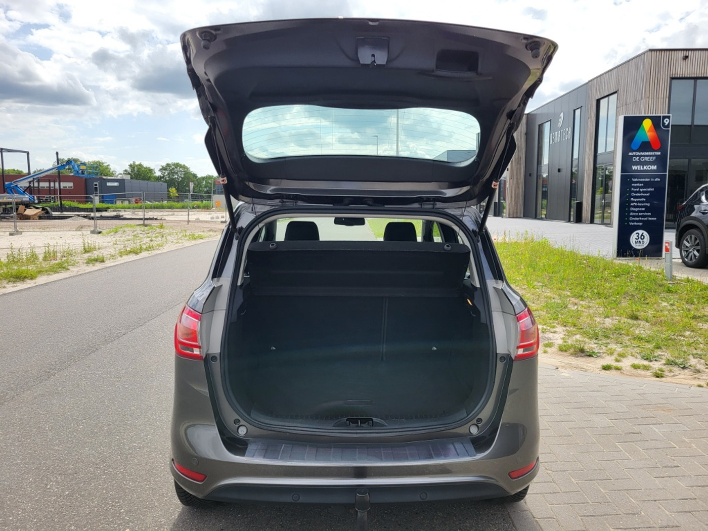 Foto van Ford B-max