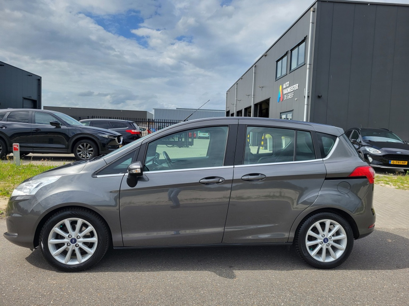 Foto van Ford B-max