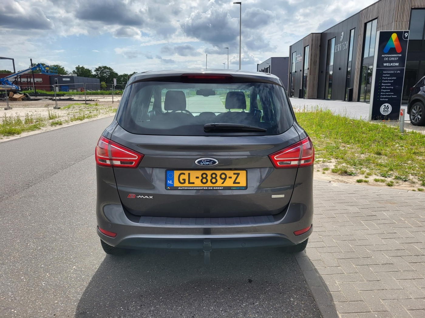 Foto van Ford B-max