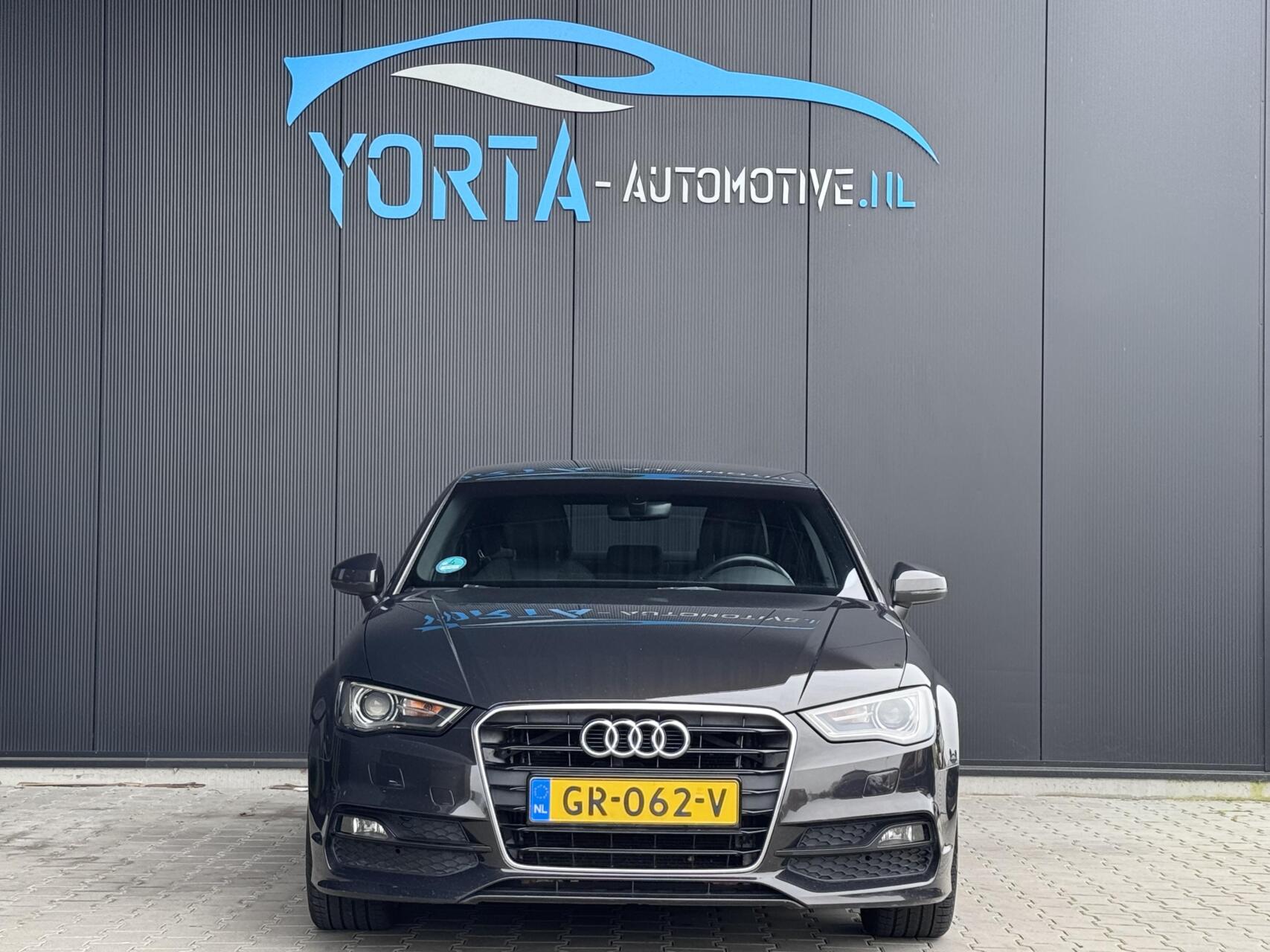 Foto van Audi A3 Limousine