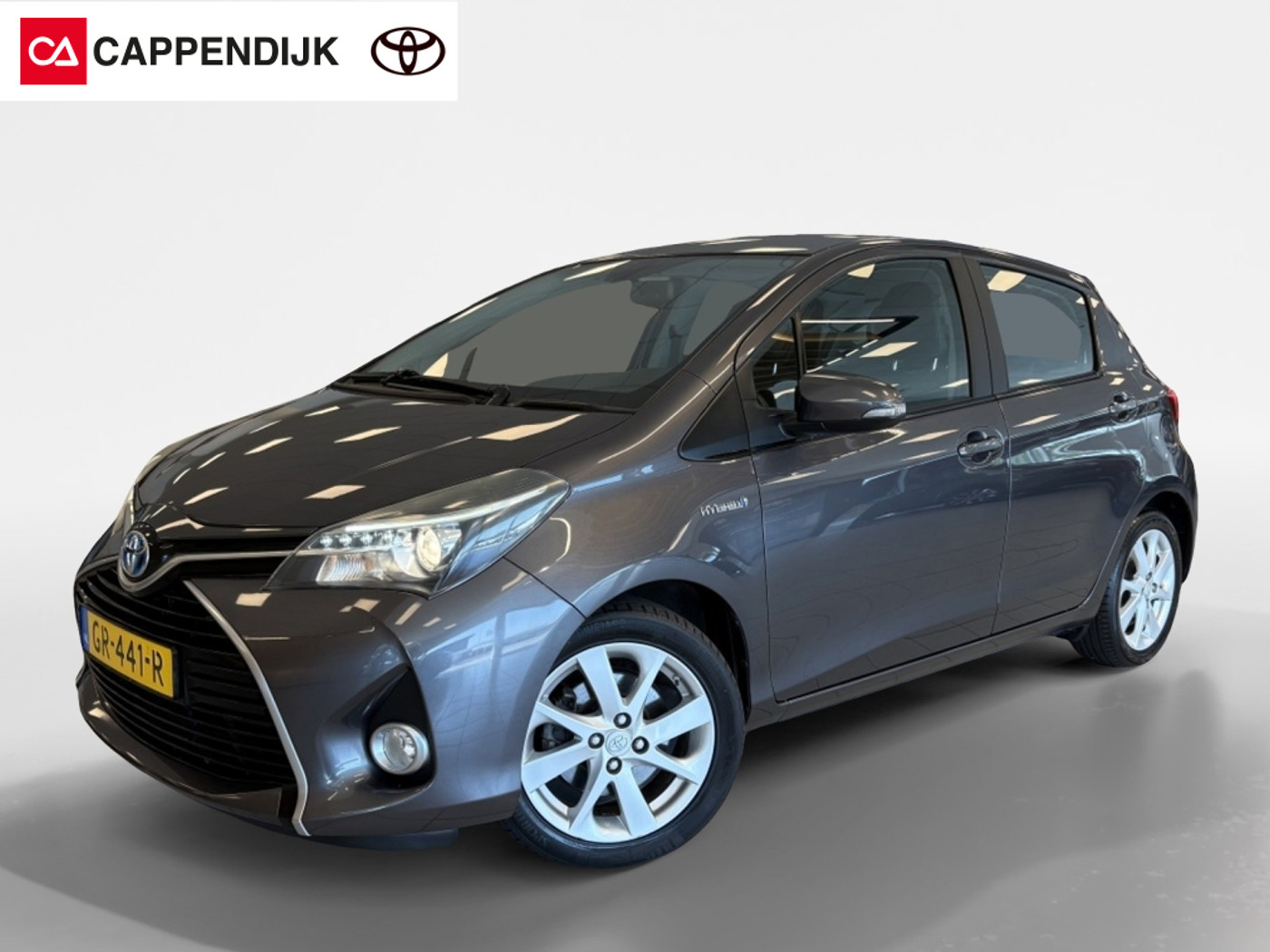 Toyota Toyota Yaris Hybrid 1.5 Hybrid Dynamic 2015 - voorkant
