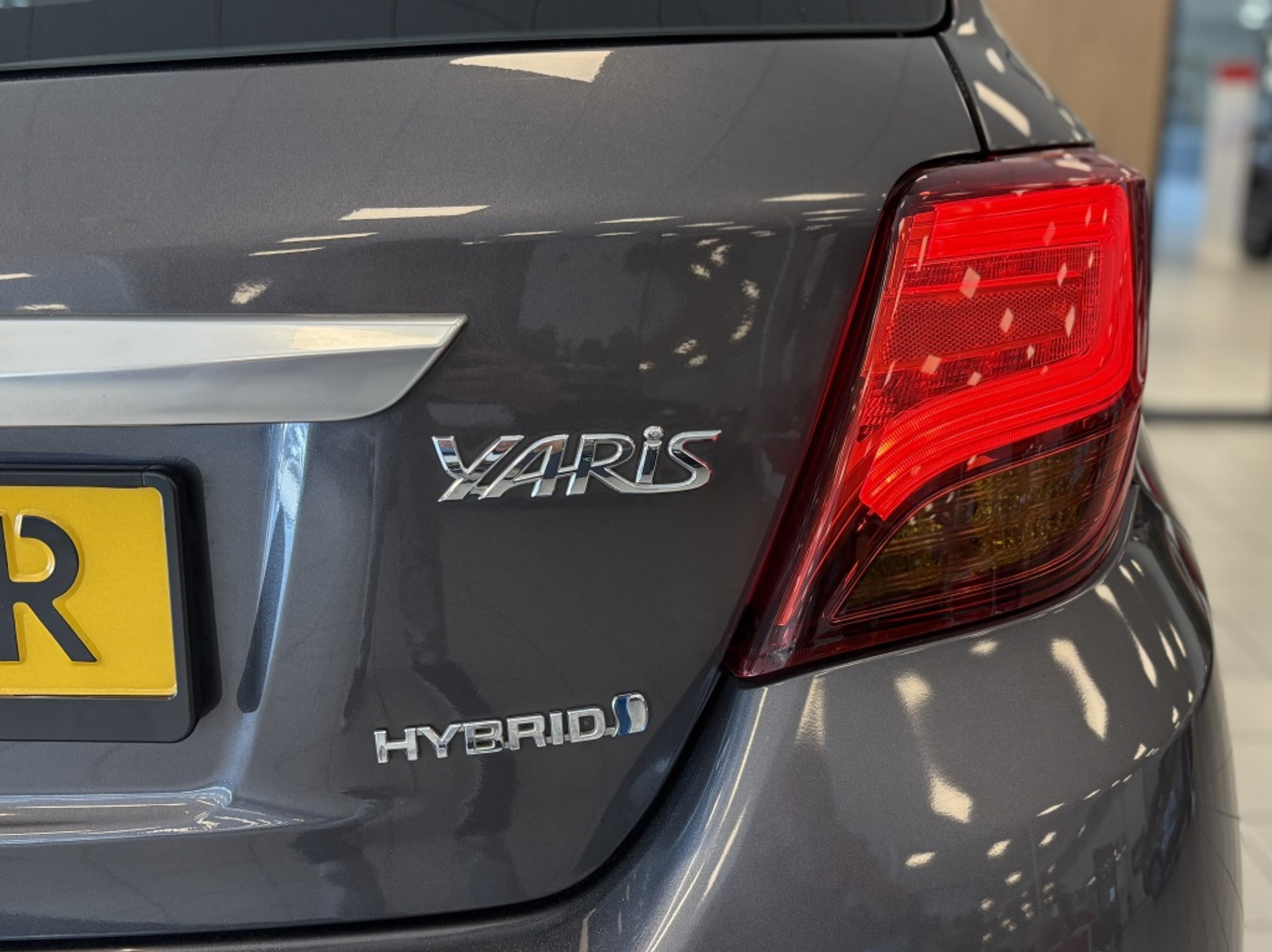 Foto van Toyota Toyota Yaris Hybrid