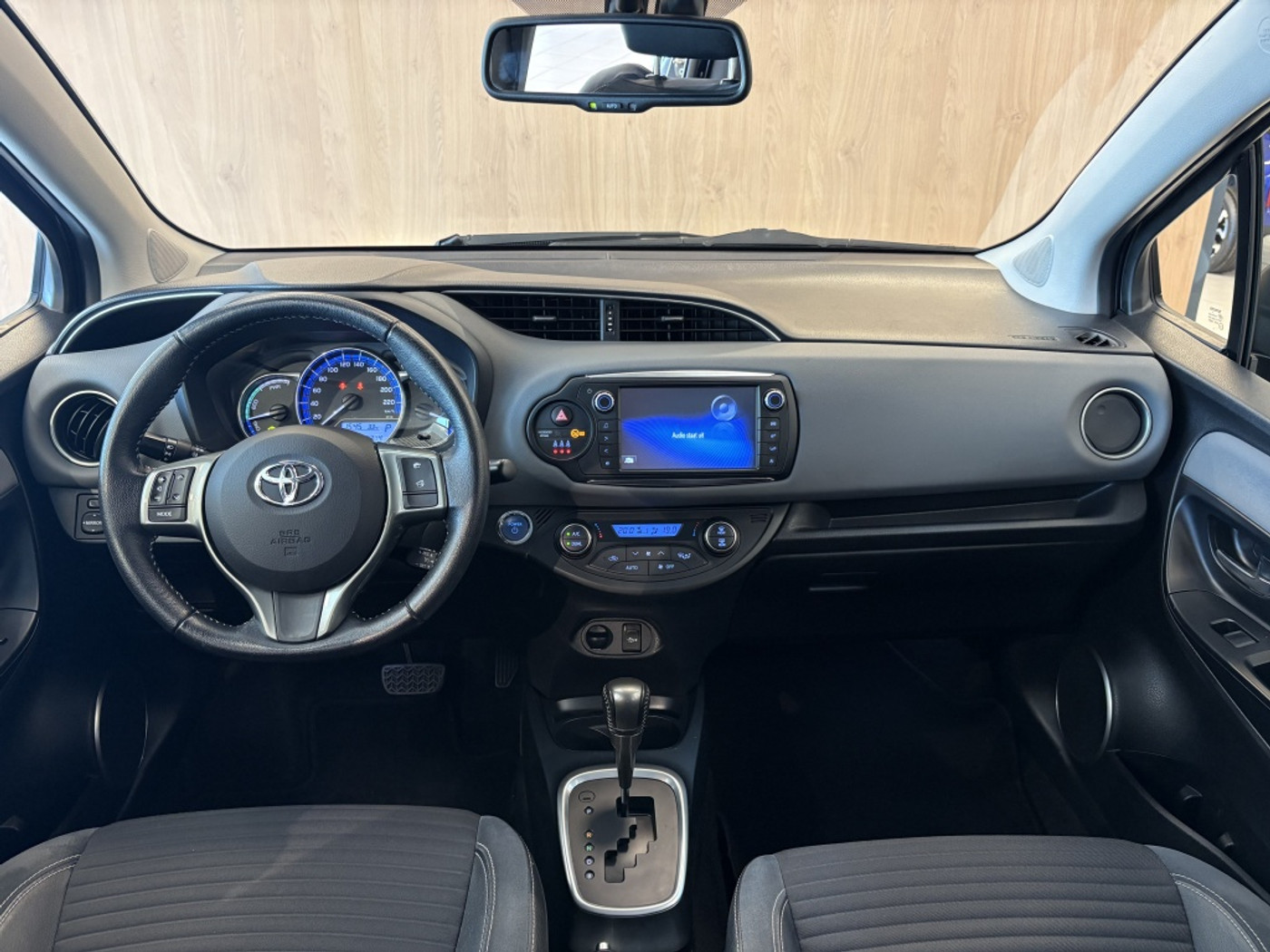 Foto van Toyota Toyota Yaris Hybrid