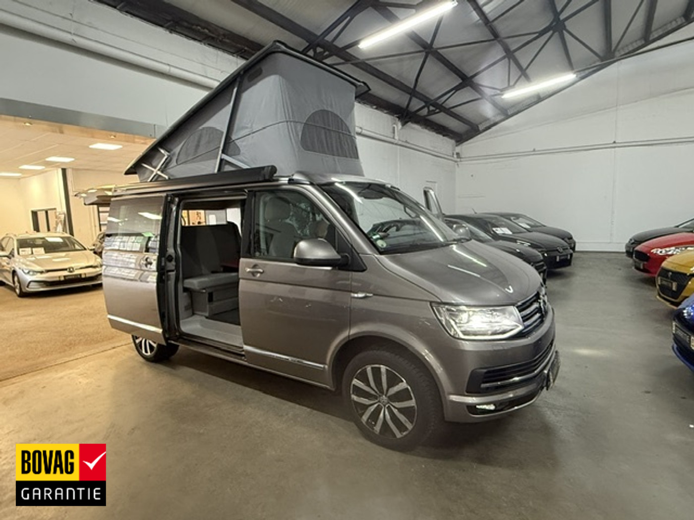 Volkswagen California Standaard/AUTOMAAT/HEFDAK/LUIFEL 2017 - voorkant