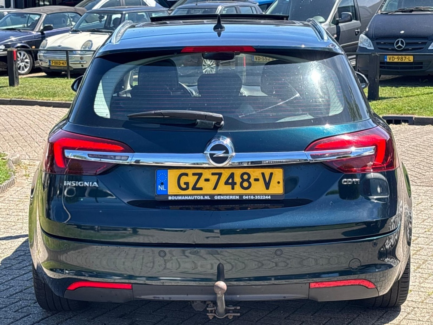Foto van Opel Insignia Sports Tourer SW