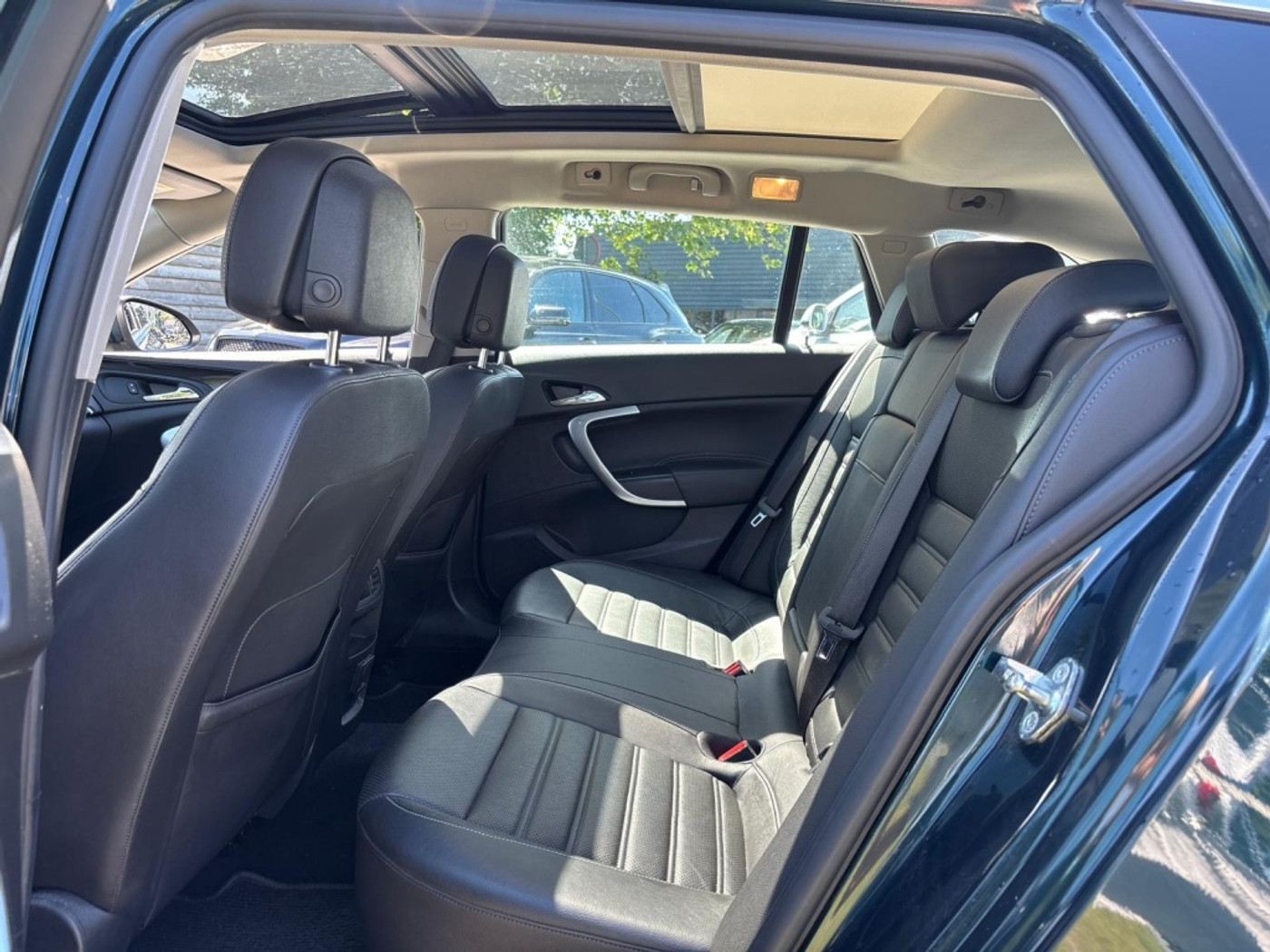 Foto van Opel Insignia Sports Tourer SW