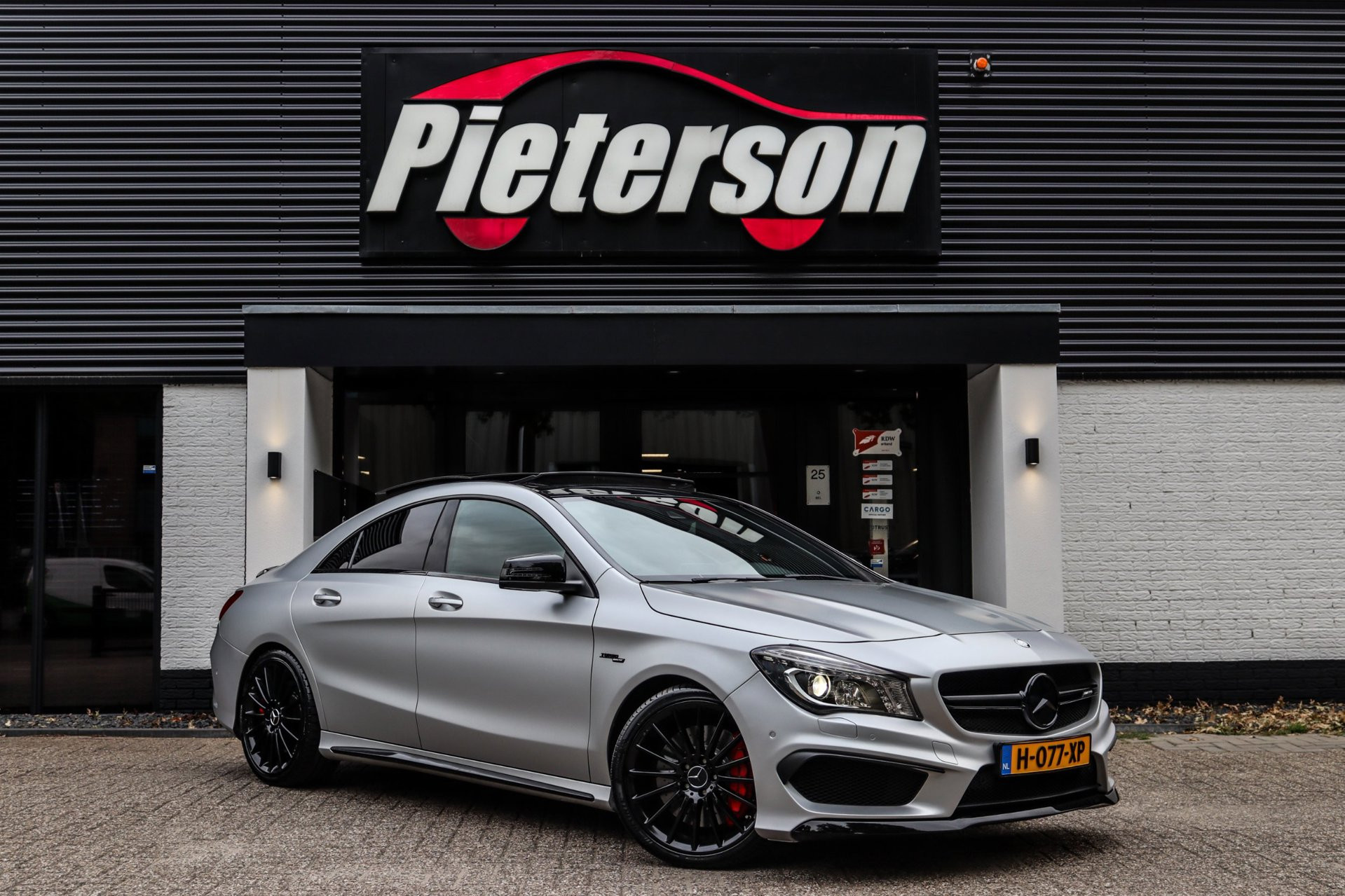 Mercedes-Benz Cla 45 AMG 4Matic AMG 45 4MATIC Edition 1 PANO FROZEN 2015 - voorkant