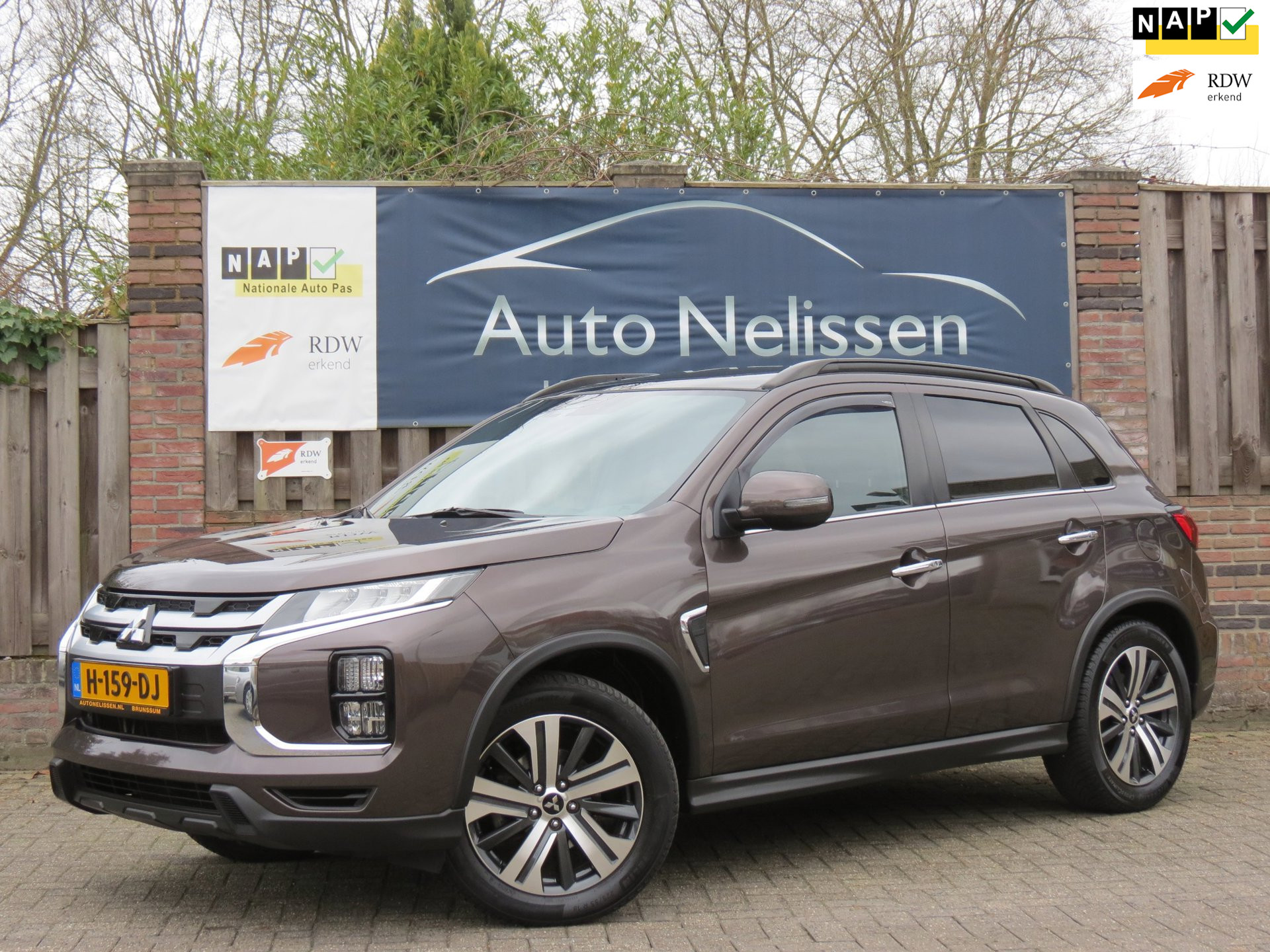 Mitsubishi Asx 2.0 Instyle AUTOMAAT | PANORAMADAK | TREKHAAK | DEALER ONDERHOUDEN | LEDER | STOELVERWARMING | CAMERA | 2020 - voorkant