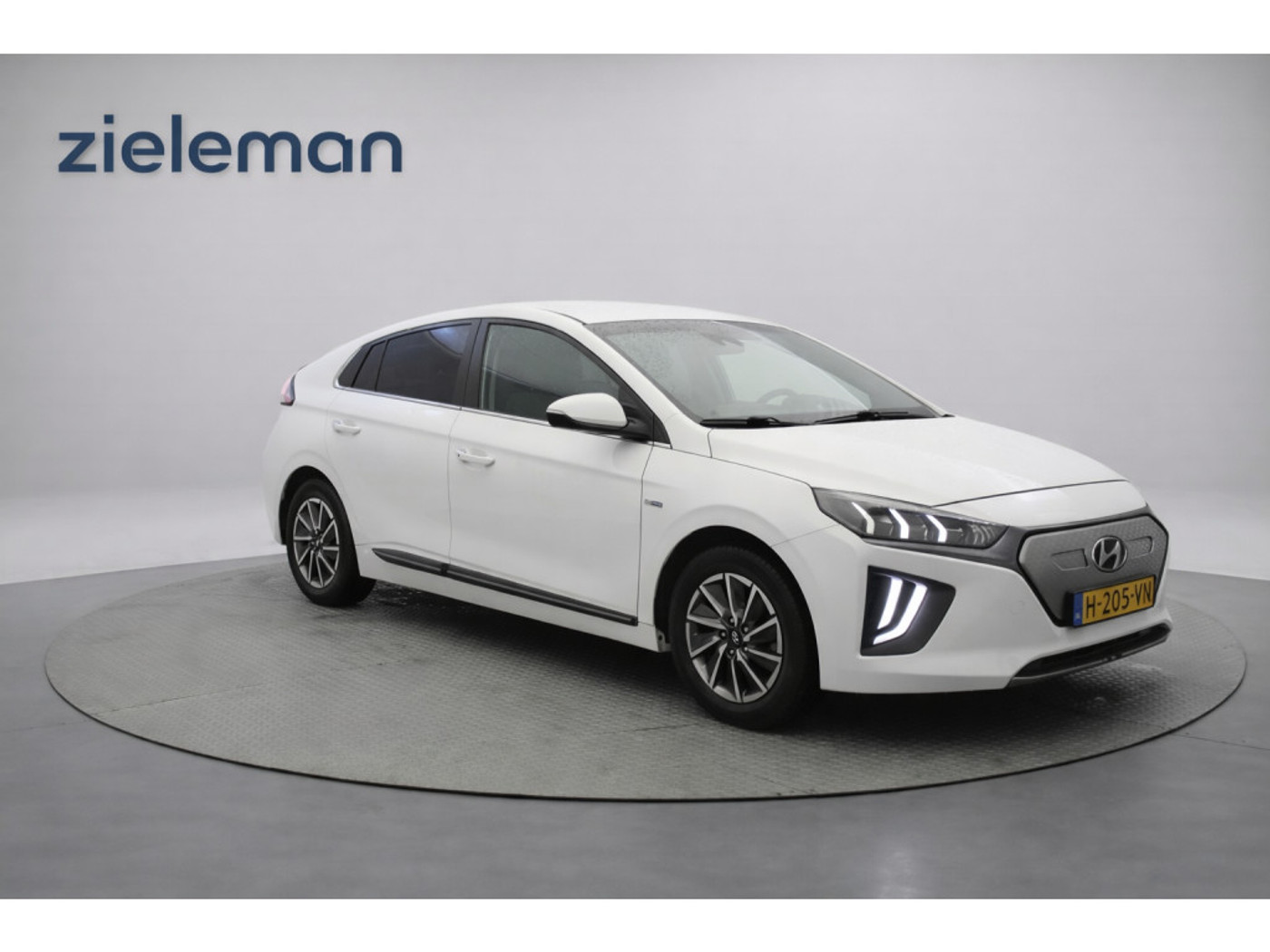Hyundai Ioniq Comfort EV 2020 - voorkant