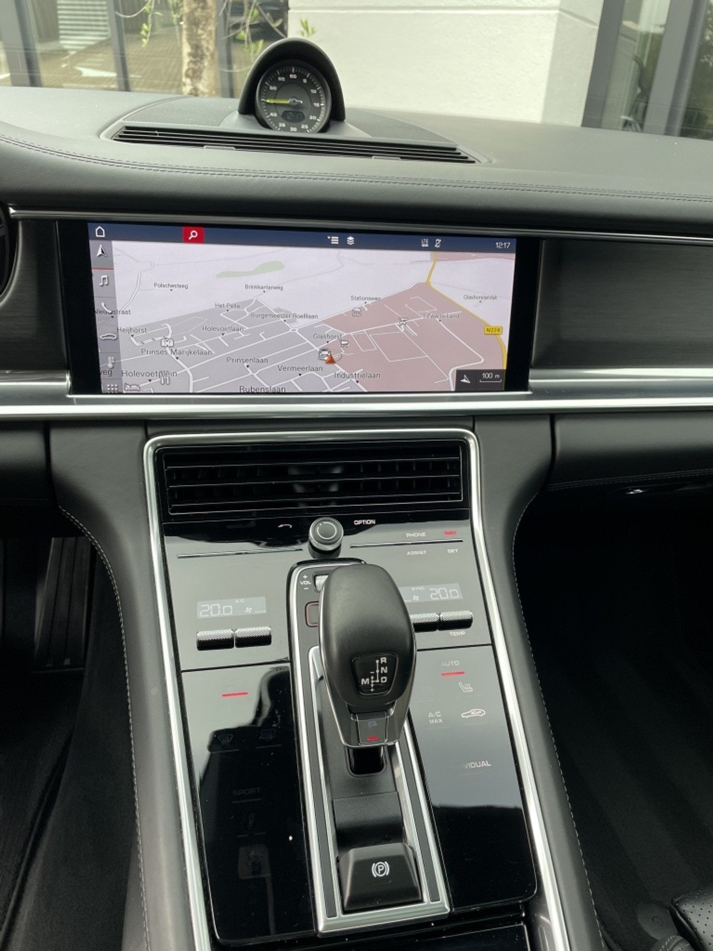 Foto van Porsche Panamera 4 E-hybrid