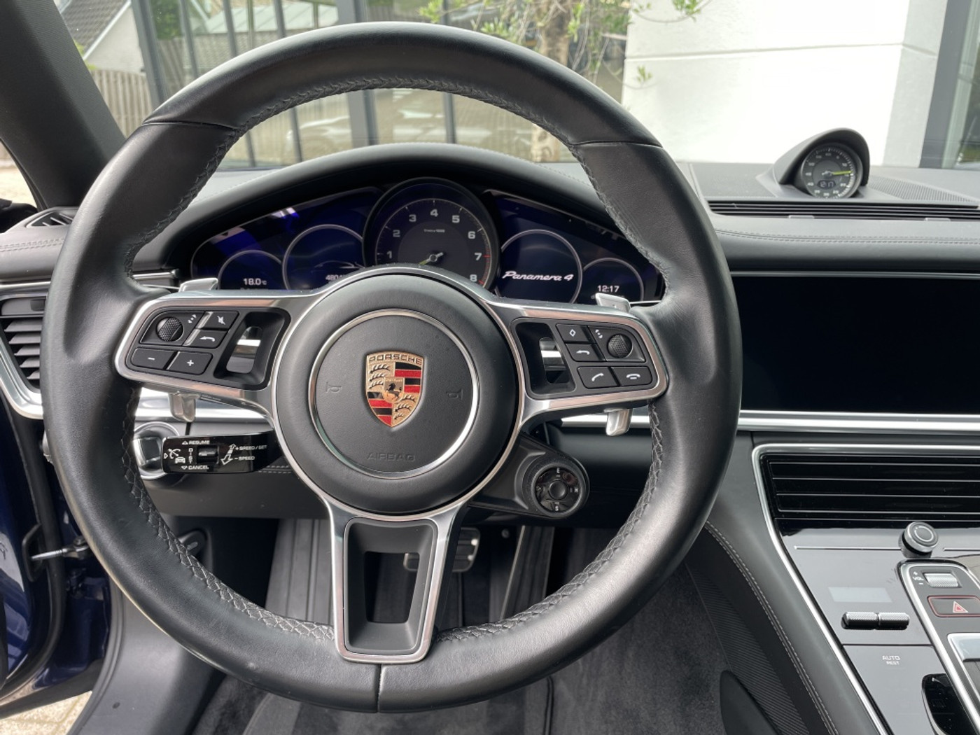 Foto van Porsche Panamera 4 E-hybrid