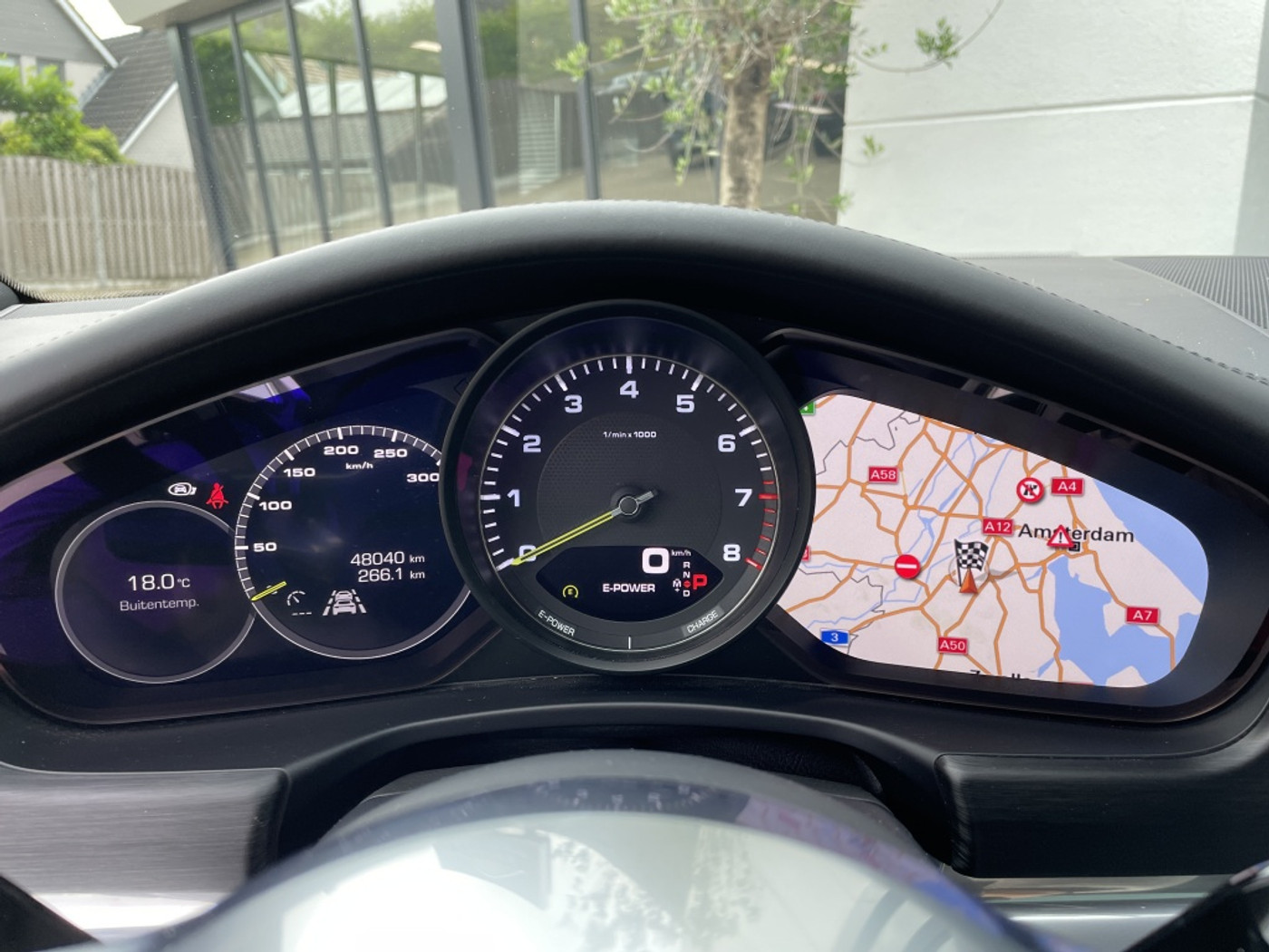 Foto van Porsche Panamera 4 E-hybrid