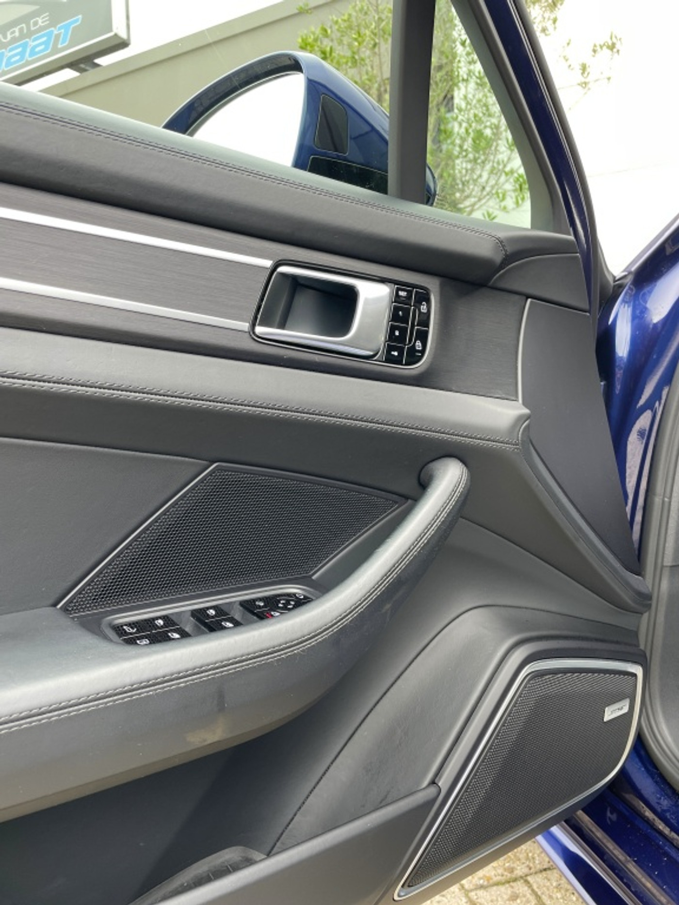 Foto van Porsche Panamera 4 E-hybrid