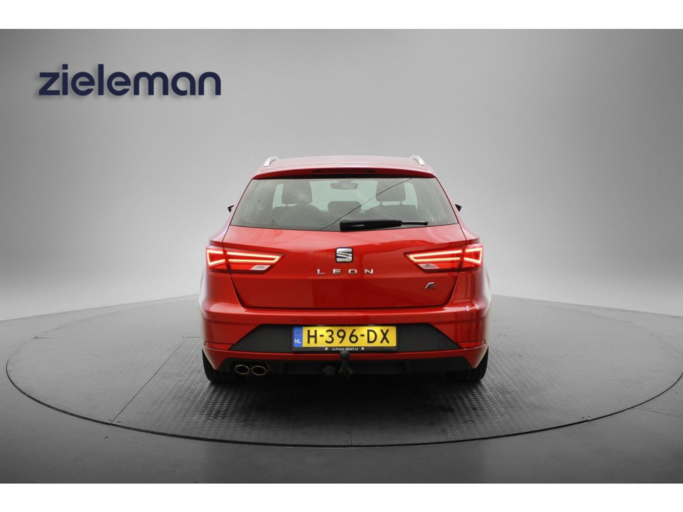 Foto van Seat Leon Sportourer ST