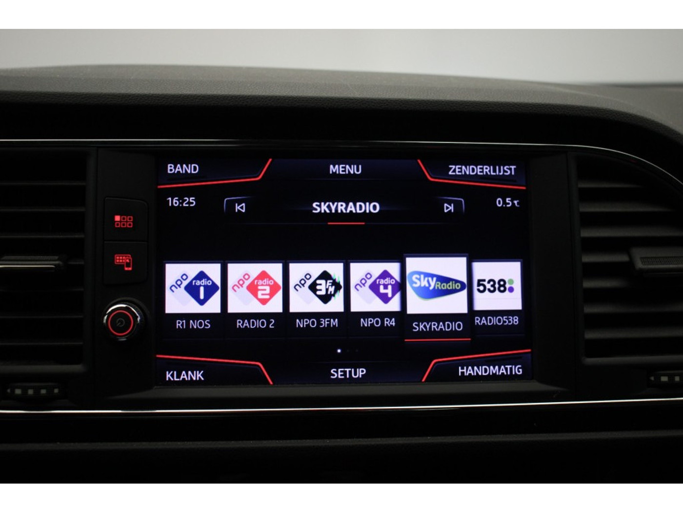 Foto van Seat Leon Sportourer ST