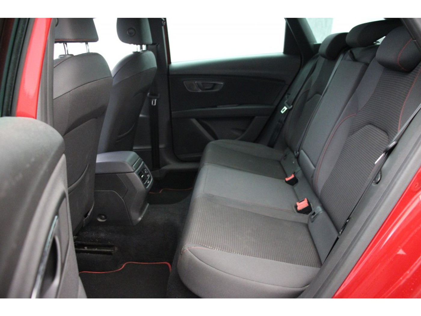 Foto van Seat Leon Sportourer ST