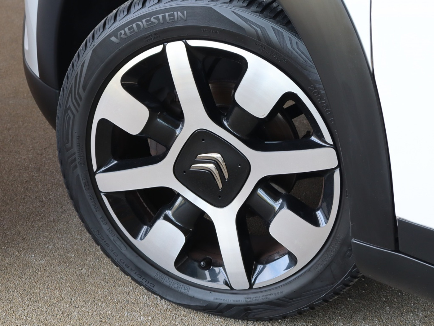 Foto van Citroen C4 Cactus