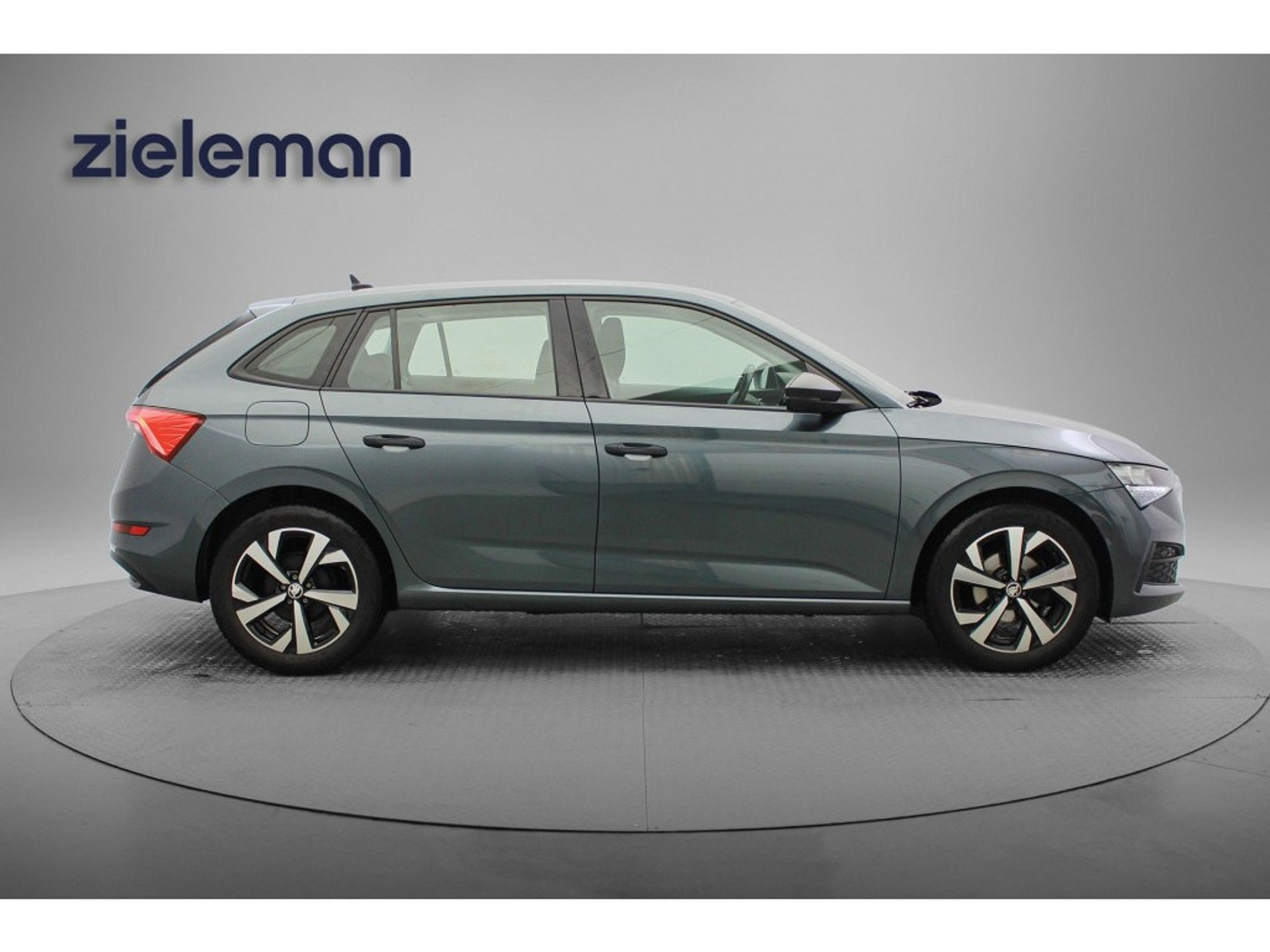 Foto van Skoda Scala
