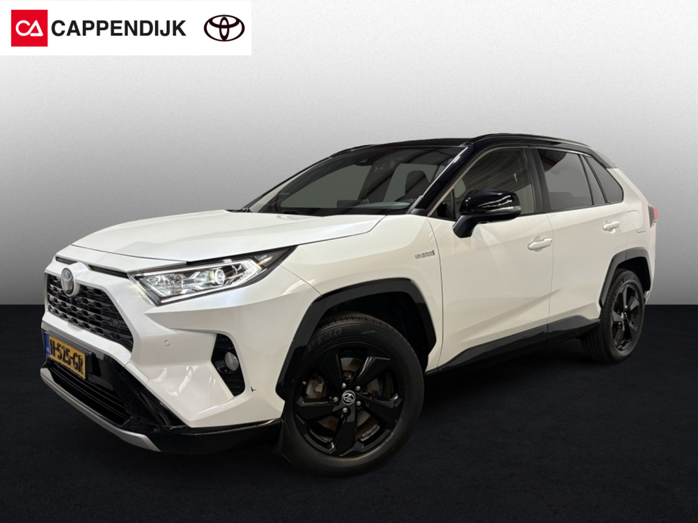 Toyota Toyota Rav4 2.5 Hybrid AWD Bi-Tone | Innovation-pakket | Trekhaak | PANODAK 2020 - voorkant