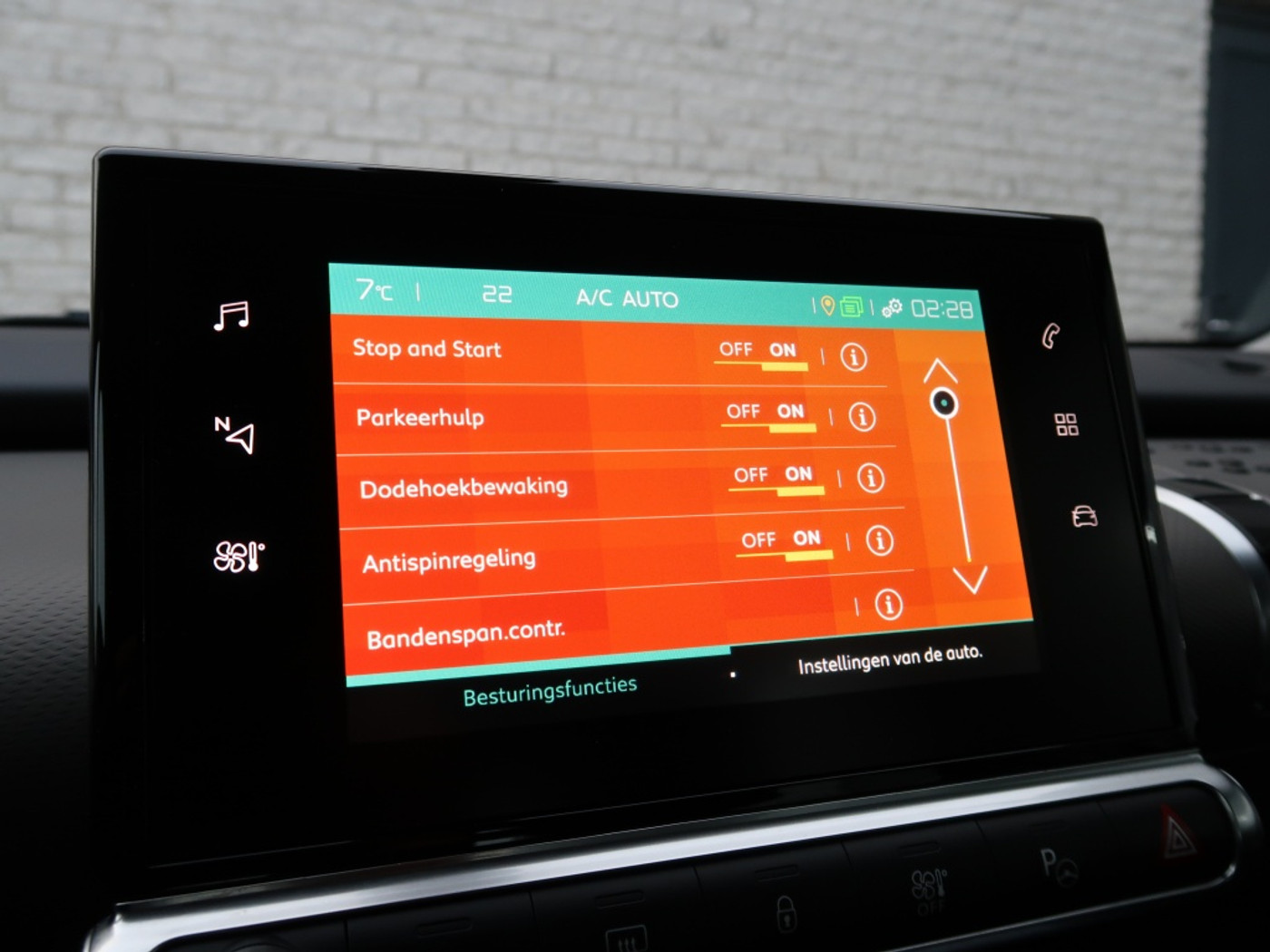 Foto van Citroen C4 Cactus