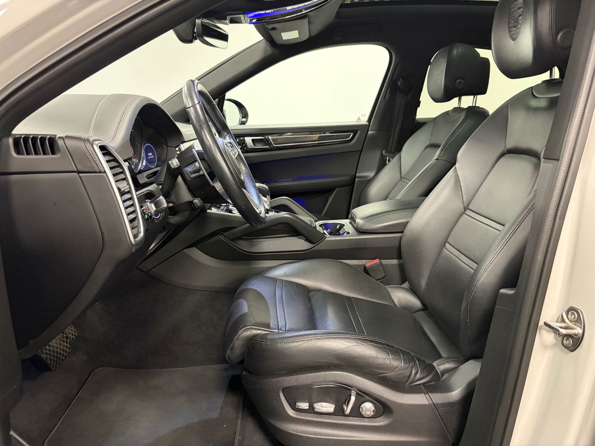 Foto van Porsche Cayenne E-hybrid