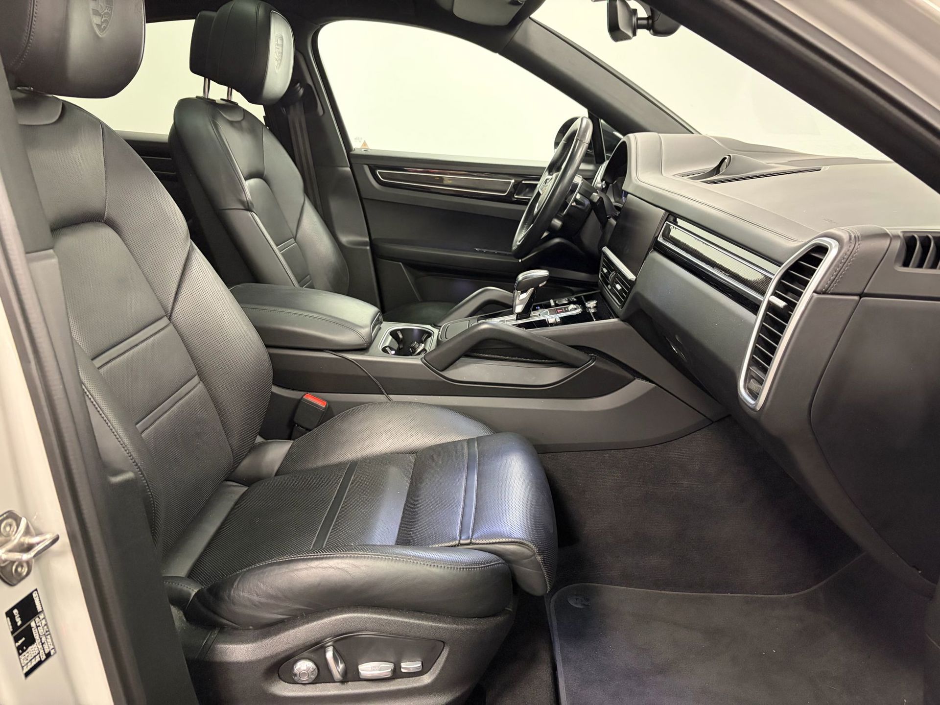 Foto van Porsche Cayenne E-hybrid