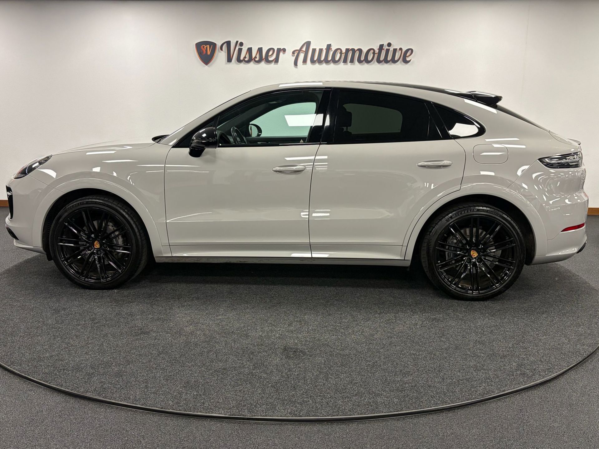 Foto van Porsche Cayenne E-hybrid