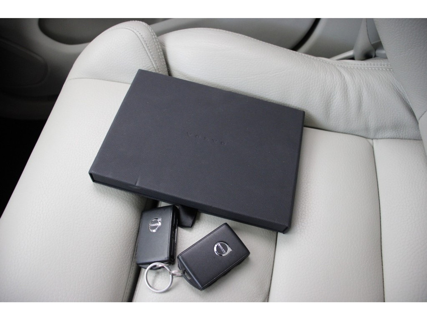 Foto van Volvo V60 T6 Twin Engine