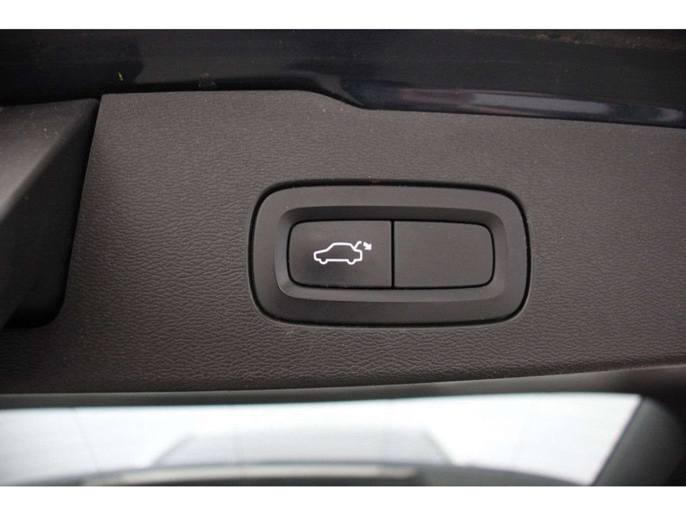 Foto van Volvo V60 T6 Twin Engine