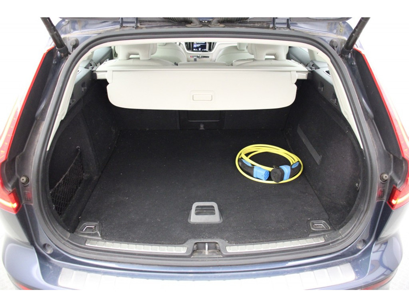 Foto van Volvo V60 T6 Twin Engine
