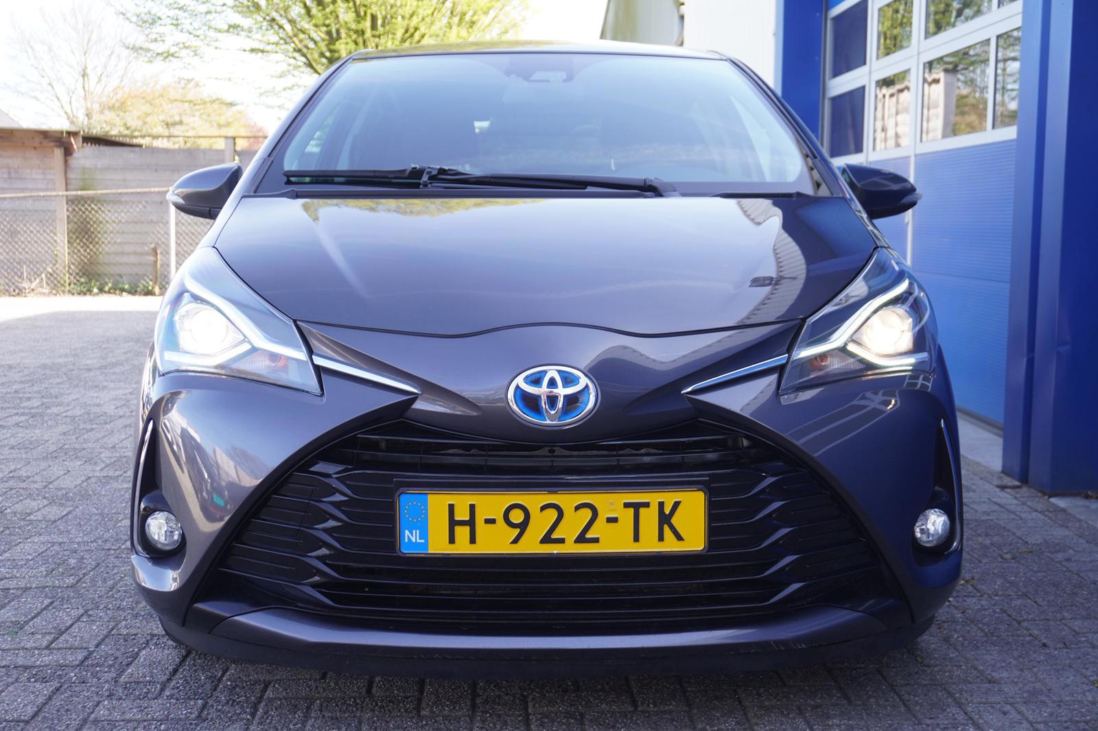 Foto van Toyota Toyota Yaris Hybrid