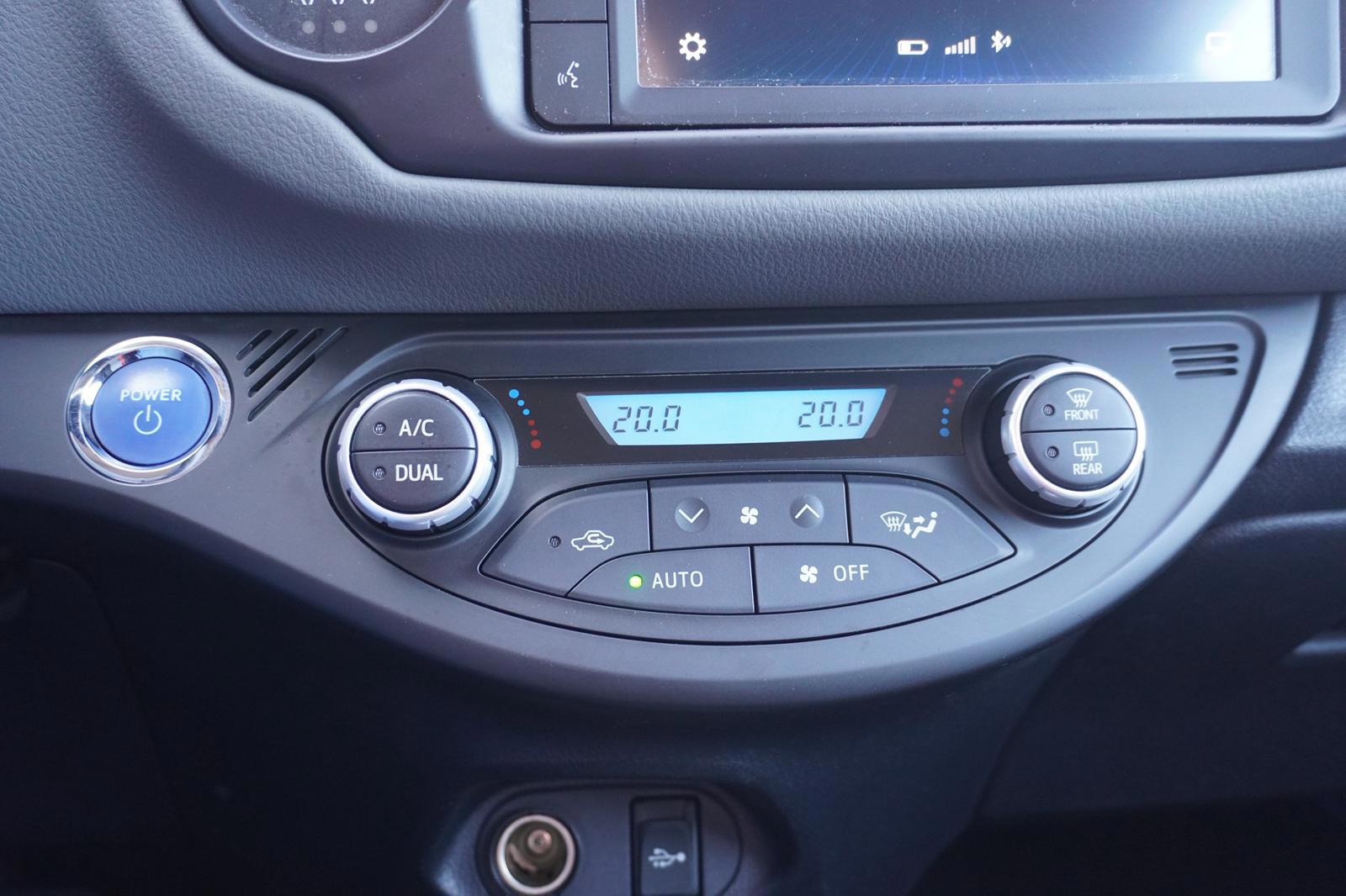 Foto van Toyota Toyota Yaris Hybrid