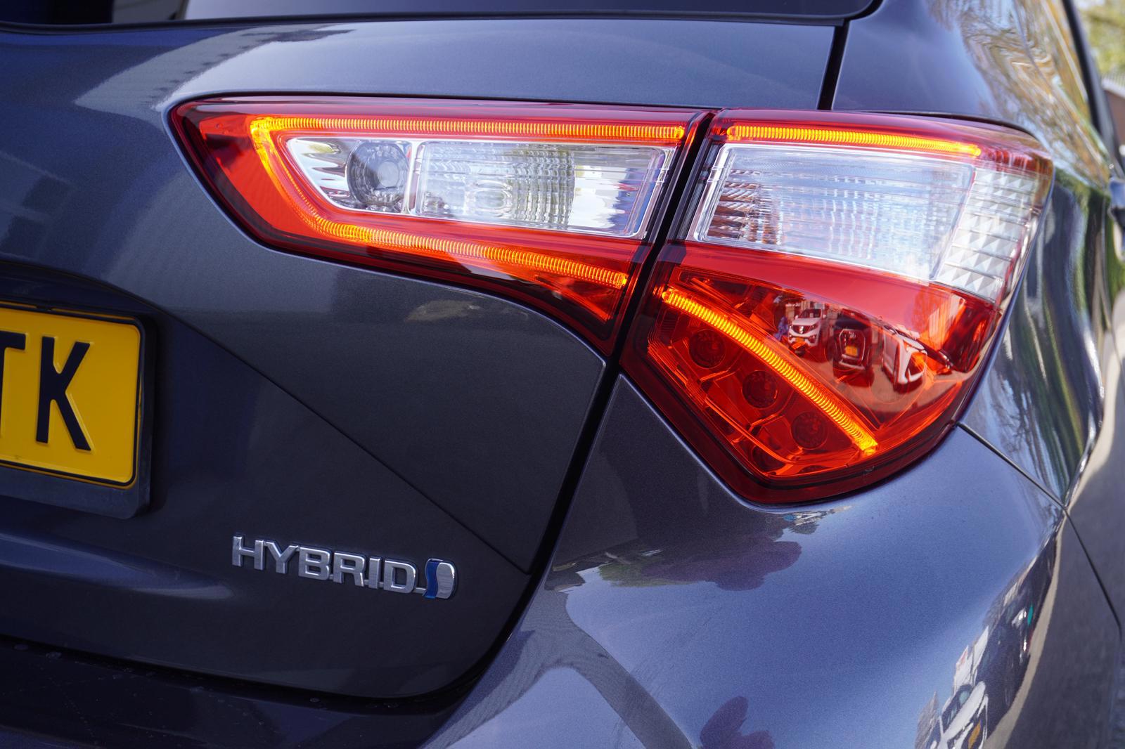 Foto van Toyota Toyota Yaris Hybrid