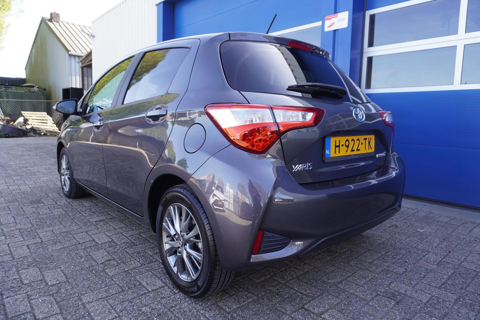 Foto van Toyota Toyota Yaris Hybrid