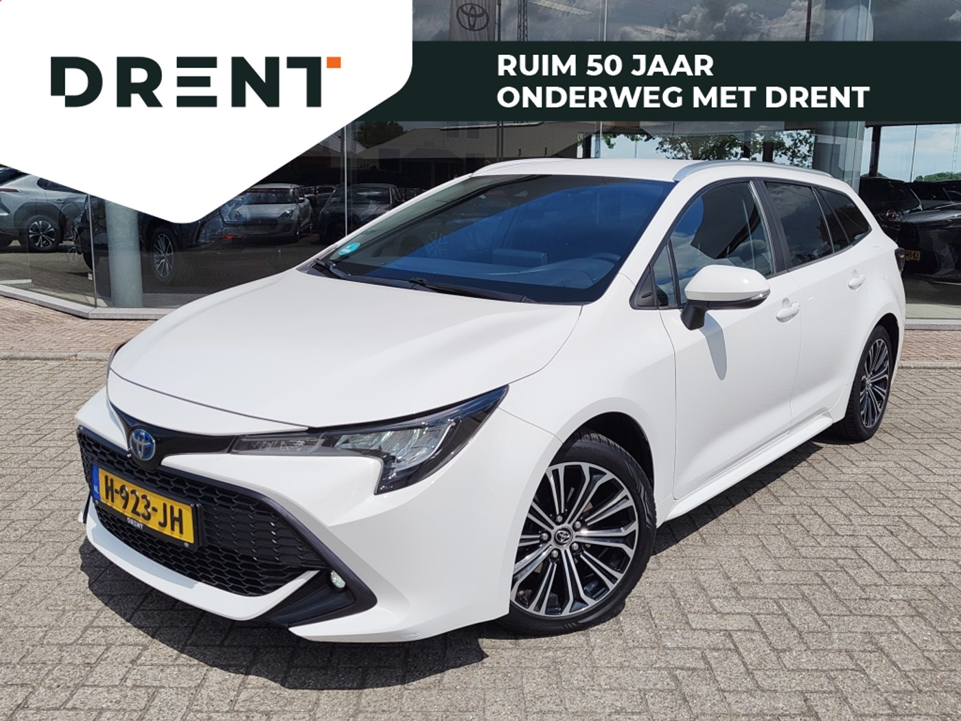Toyota Toyota Corolla 1.8 Hybrid Dynamic | Trekhaak | Stoelverwarming | Apple Carplay 2020 - voorkant