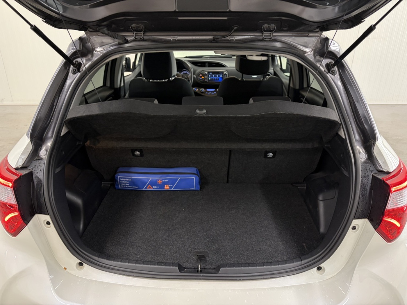 Foto van Toyota Toyota Yaris Hybrid