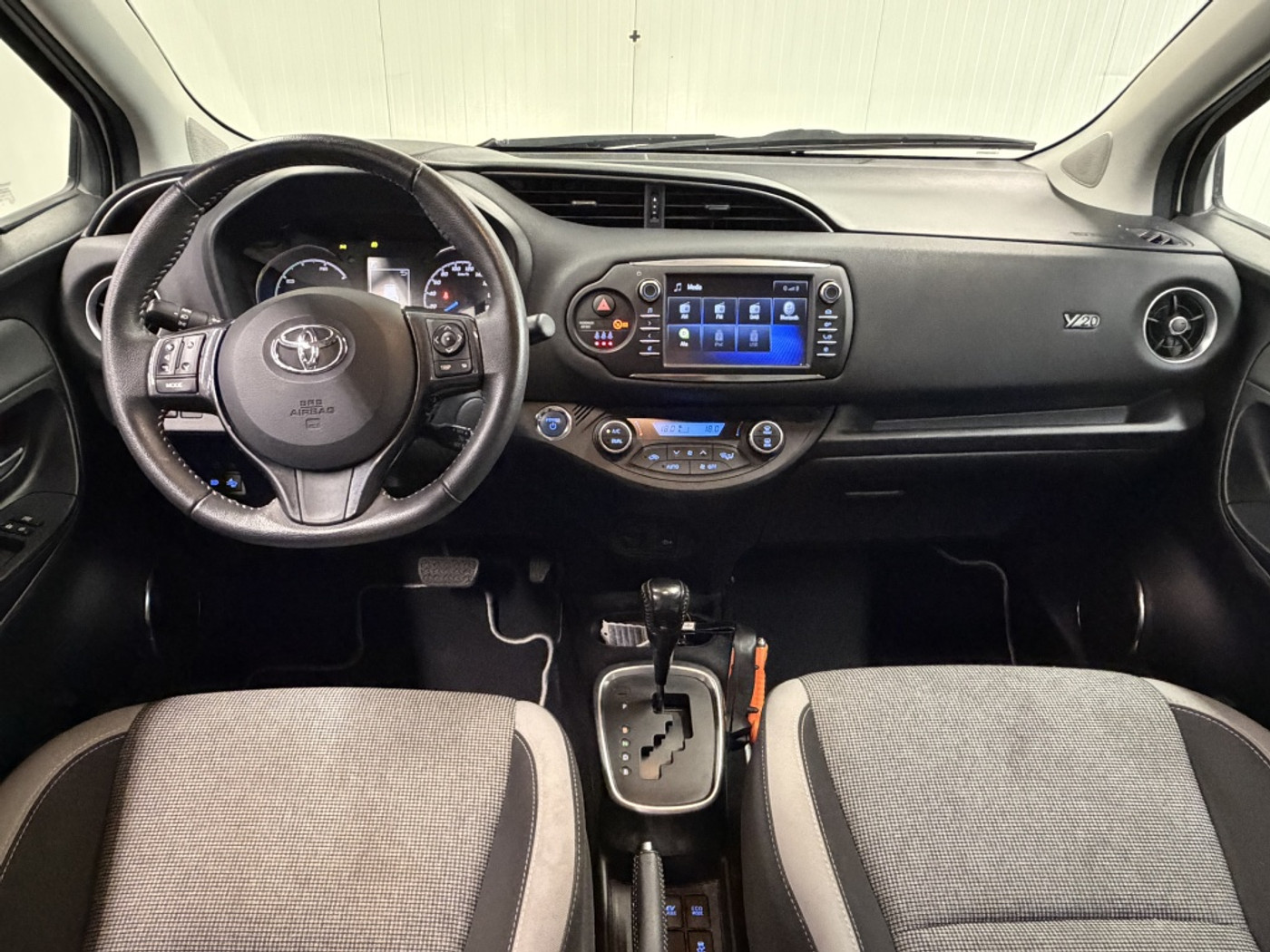 Foto van Toyota Toyota Yaris Hybrid