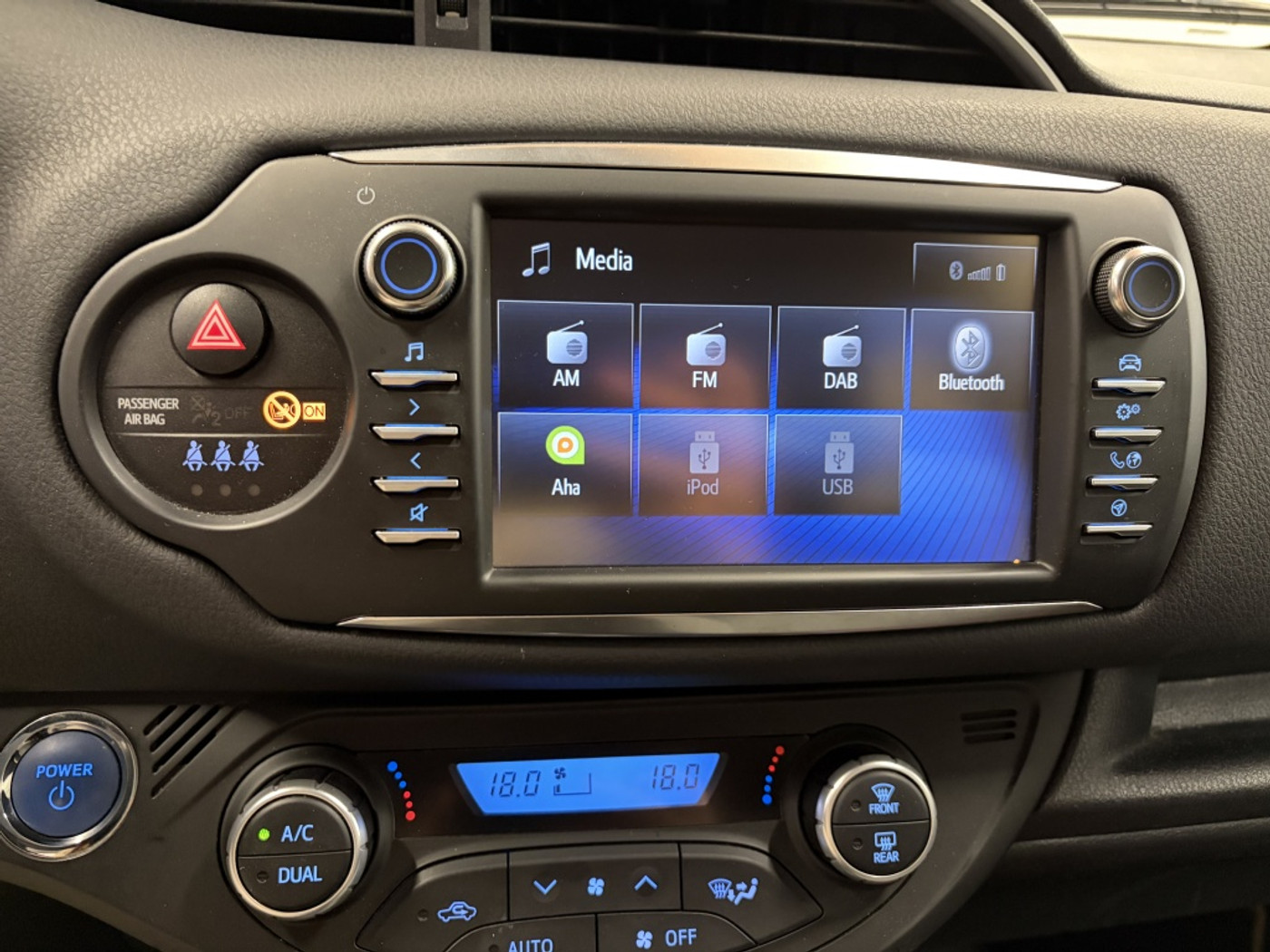 Foto van Toyota Toyota Yaris Hybrid