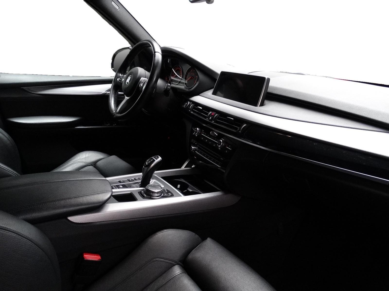 Foto van BMW X5 Xdrive35i
